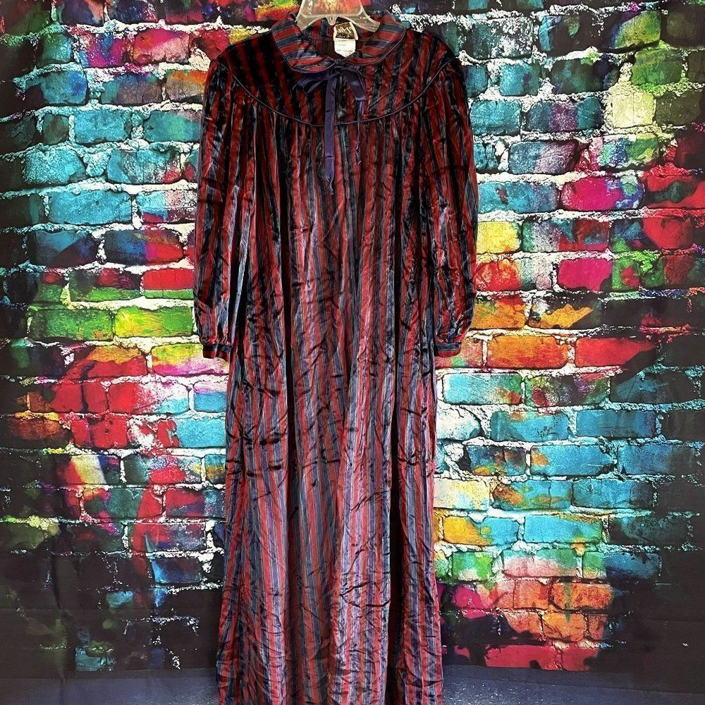 Vintage Say-Lu Velour Nightgown Striped Stripes Size Medium